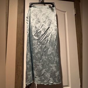 Elegant Floral Skirt